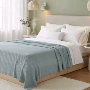 Nwt Twin Knit Bed Blanket Light Blue Ink+ Ivy Soft Cozy Lightweight